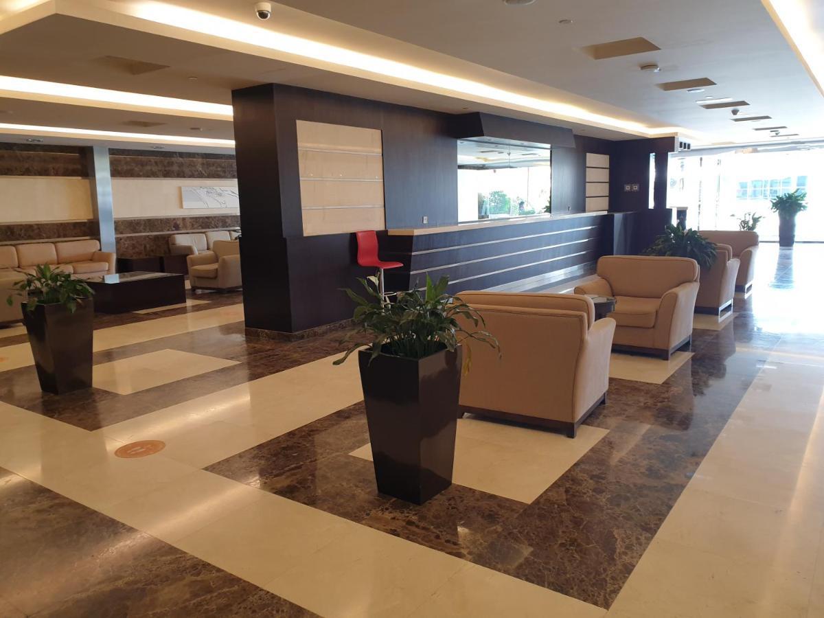 Elite Residence Dubai Marina Exterior photo