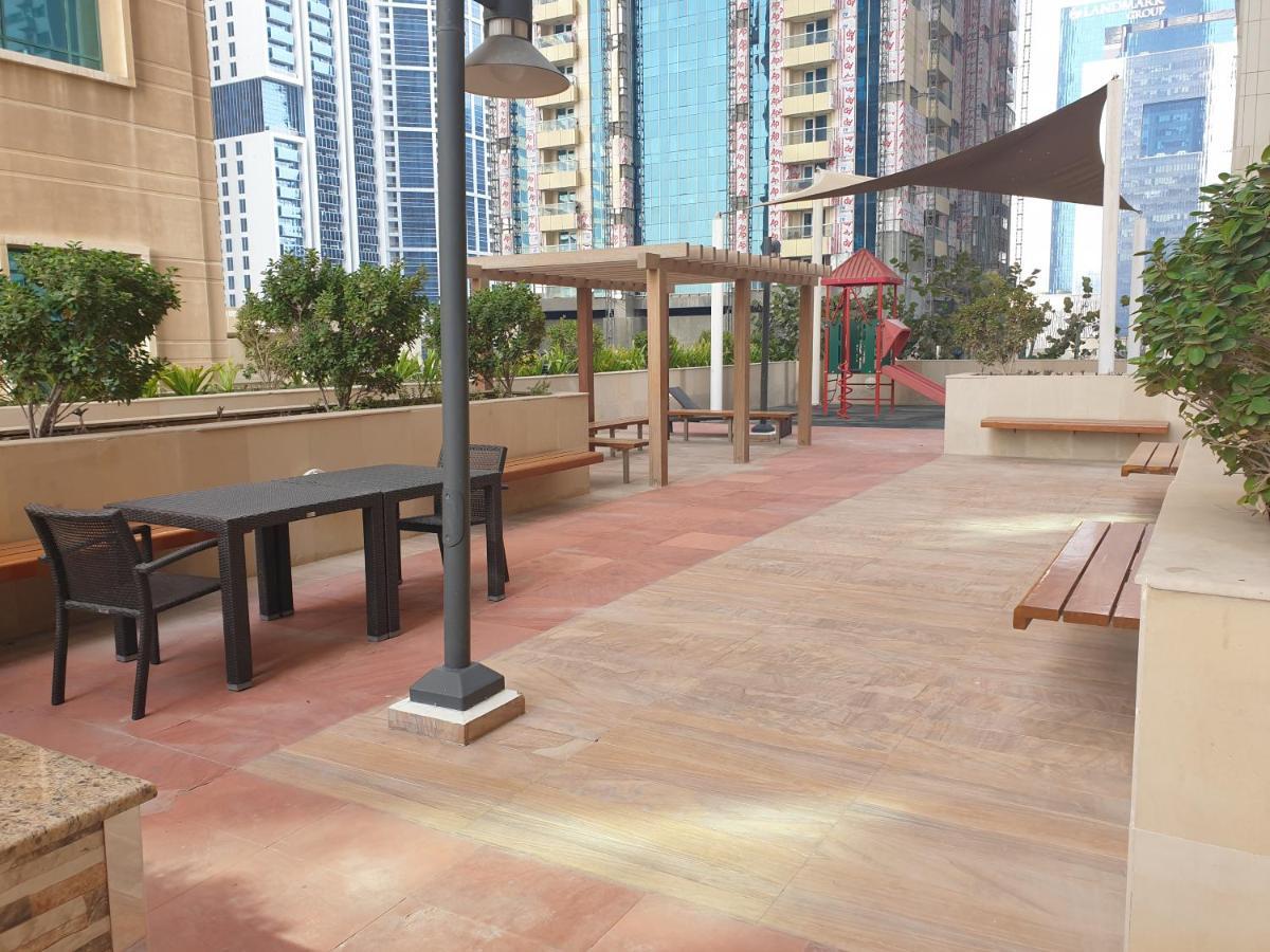 Elite Residence Dubai Marina Exterior photo